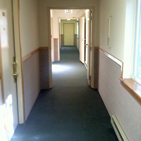 Carriage House Motor Inn Lake Placid Exterior photo